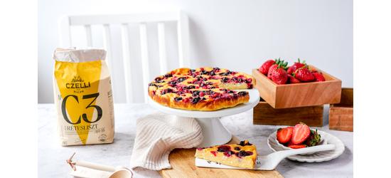 Túrós, erdei gyümölcsös torta