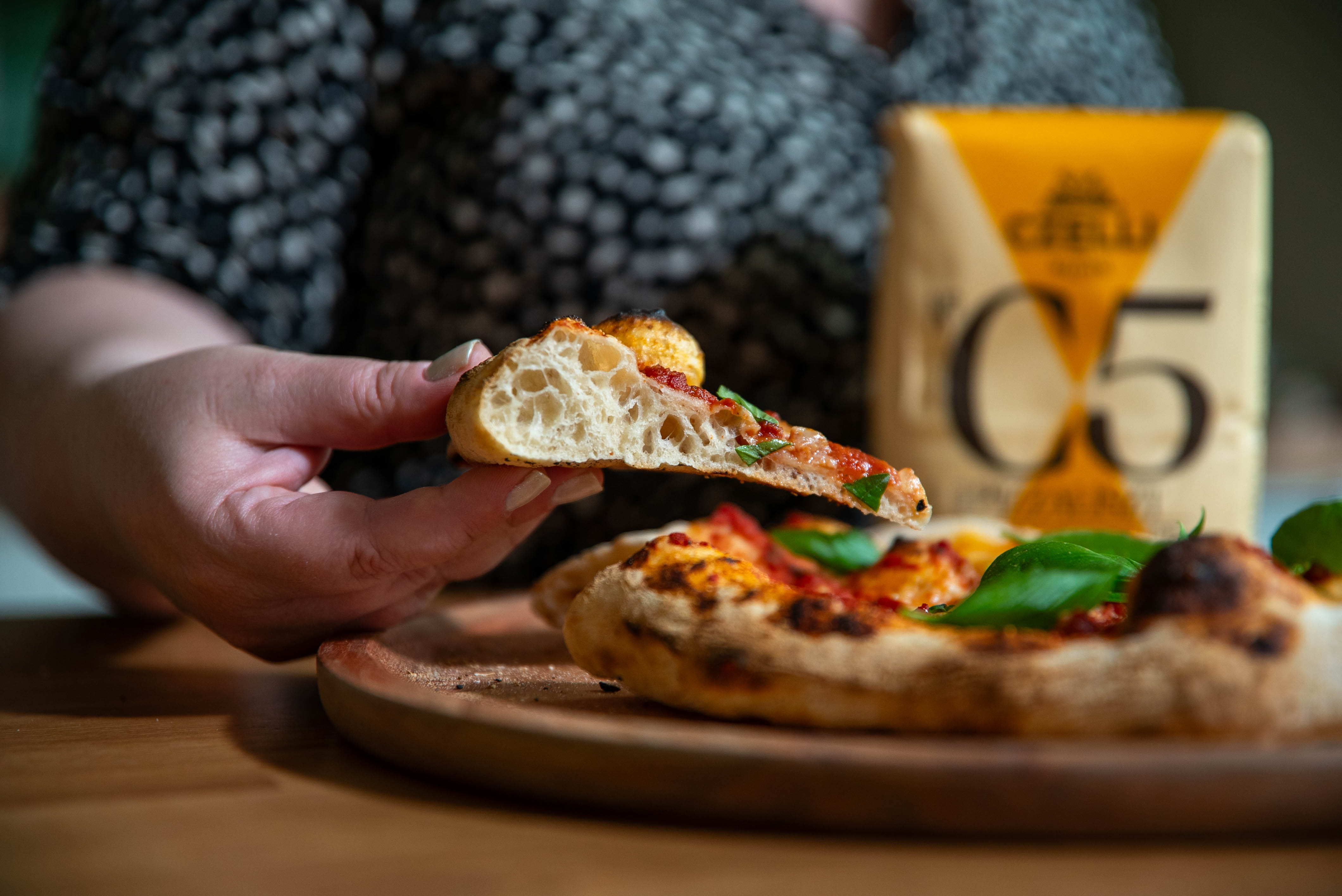 Házi pizza Czelli C5 Pizzalisztből